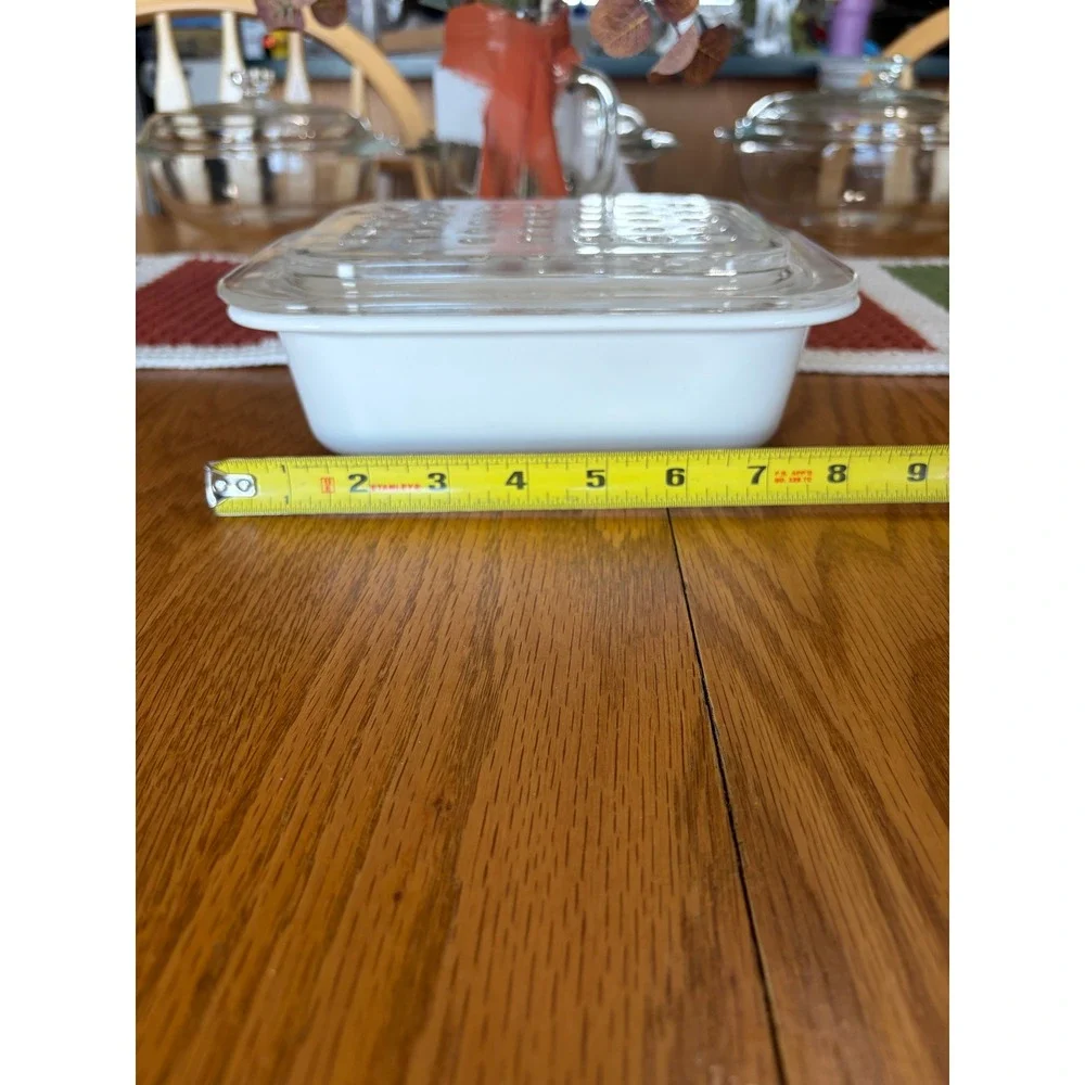Corning Ware MC-1-B White Microwave Crisper Dish with Glass Lid 7.5x5.5x2 inch